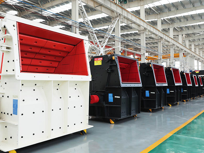 砂石骨料一般采用粗碎、中碎及細(xì)碎制砂三段破碎作業(yè)分別用哪些設(shè)備呢？